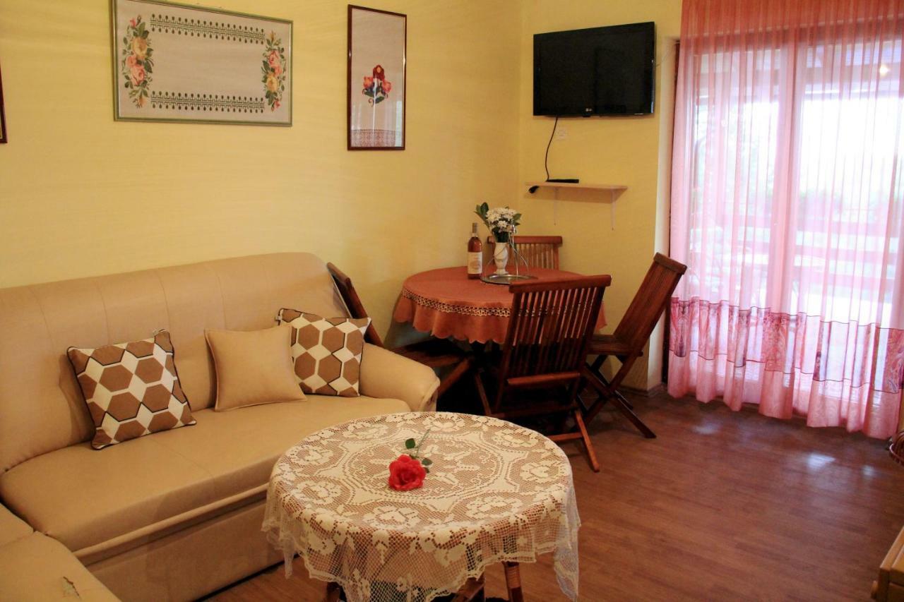 Holiday Home Nina Petrinja ภายนอก รูปภาพ